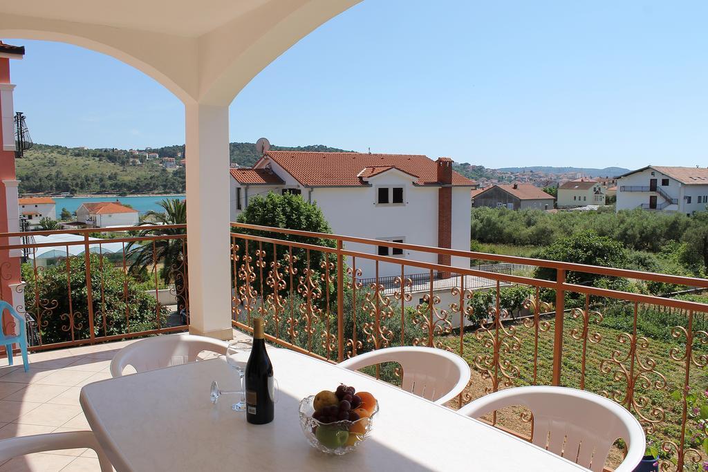 Villa Ferias Trogir Bilik gambar
